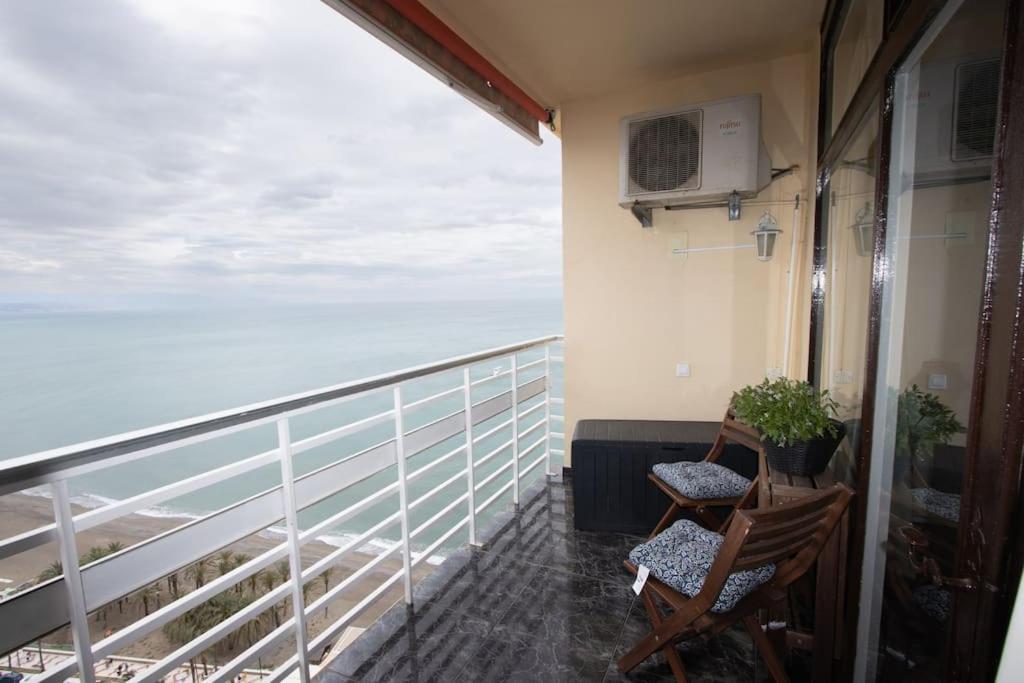 Love Rent4 Malaga La Torre De La Roca Torremolinos Exteriér fotografie